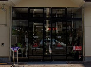 ドラックストア　ココカラファイン 南江口店（ドラッグストア）まで400m