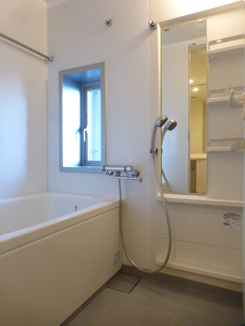 バス・シャワールーム　バス※別部屋参考写真