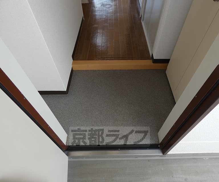 玄関　玄関です。