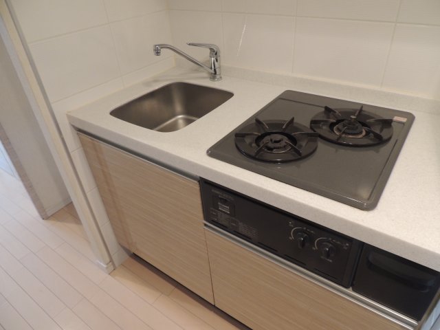 キッチン　2口コンロつき