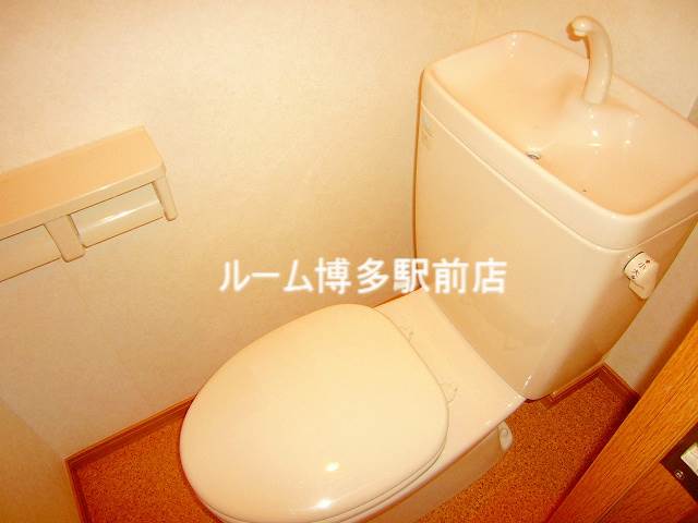 トイレ　同型イメージ