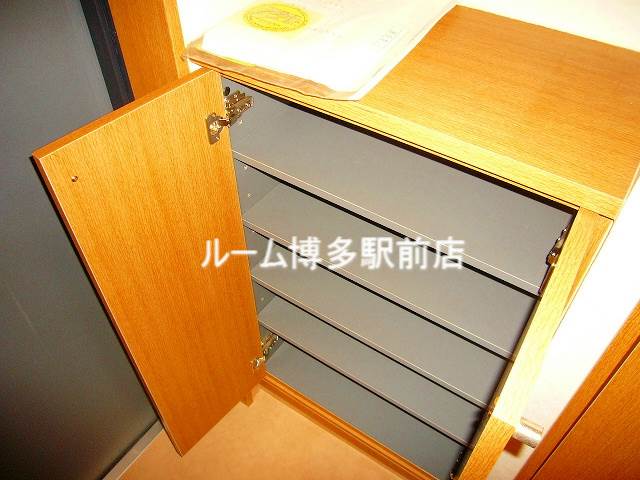 収納　同型イメージ