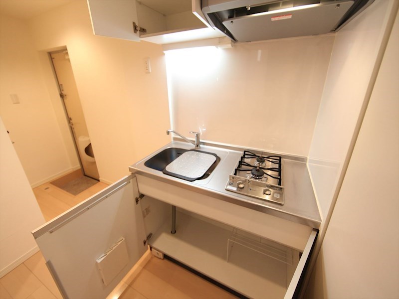 キッチン　システムキッチン（ガス2口コンロ付）