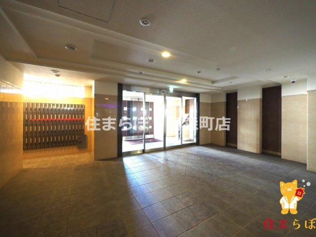 エントランス　共用部の印象も大切に