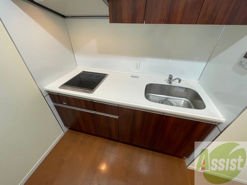 キッチン　洗い場が大きくて洗い物もしやすそうです。