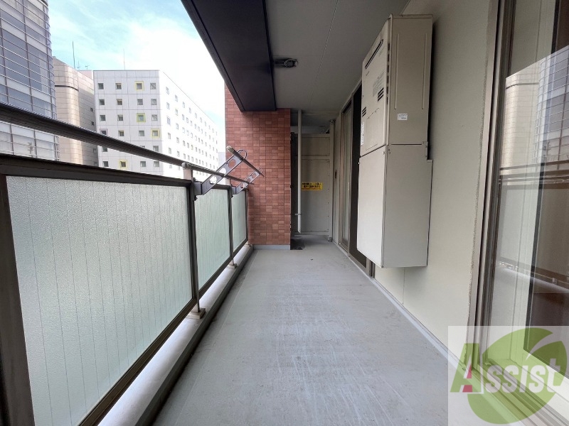 バルコニー　バルコニーです。洗濯物を干したり一息ついたりできますね！