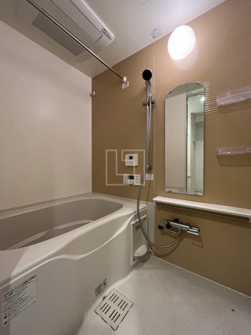 バス・シャワールーム　プレサンス北浜レガーロ　バスルーム