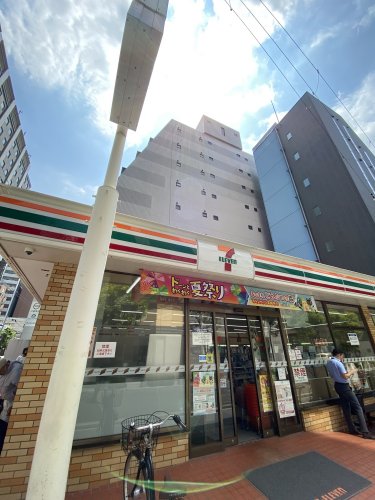 コンビニ　セブンイレブン（コンビニ）まで80m