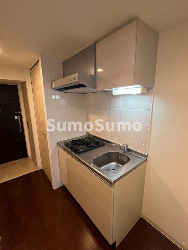 キッチン　コンパクトなキッチンで掃除もラクラク