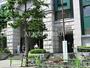 小学校　中央区立日本橋小学校（小学校）まで448m