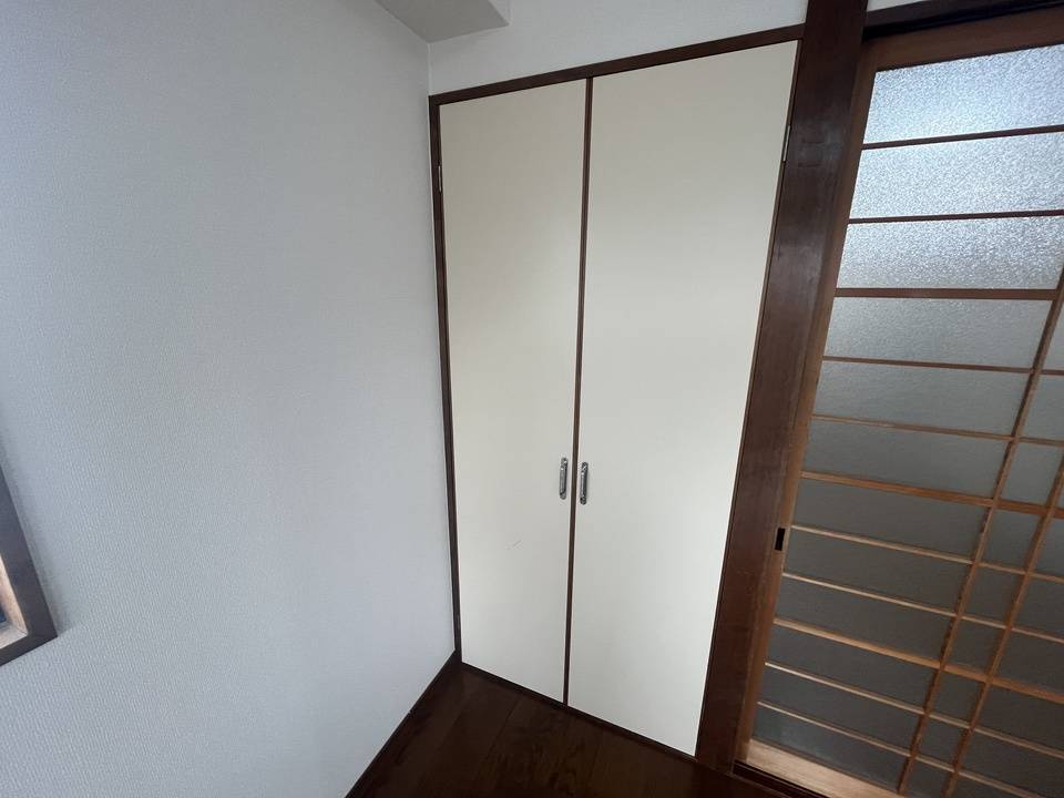 収納　押入れ
