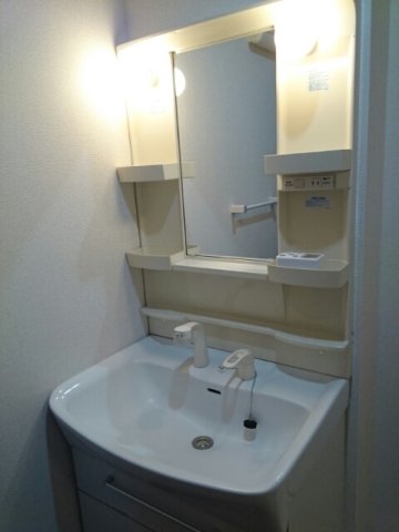 洗面設備　洗面所です