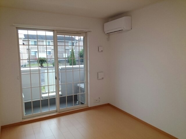 居室・リビング　使いやすいリビングです