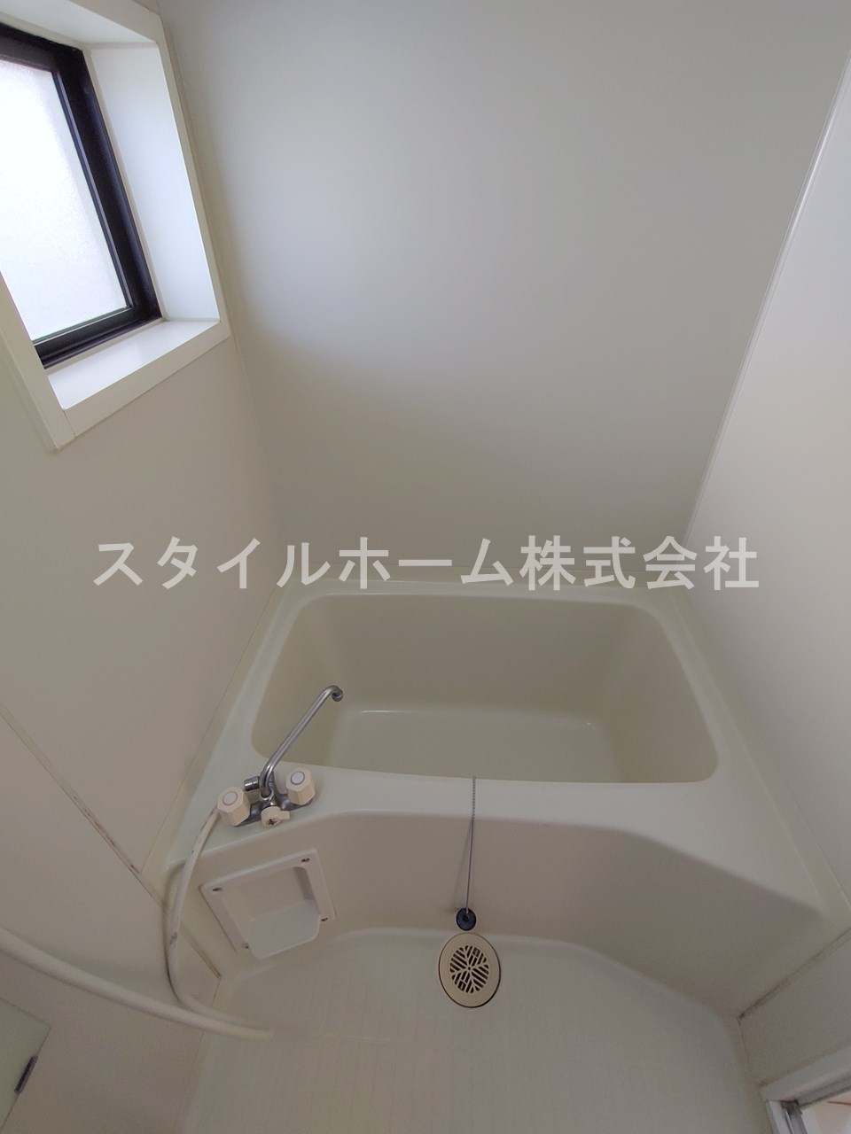 バス・シャワールーム　別部屋写真です。