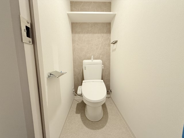 トイレ　同一タイプです。