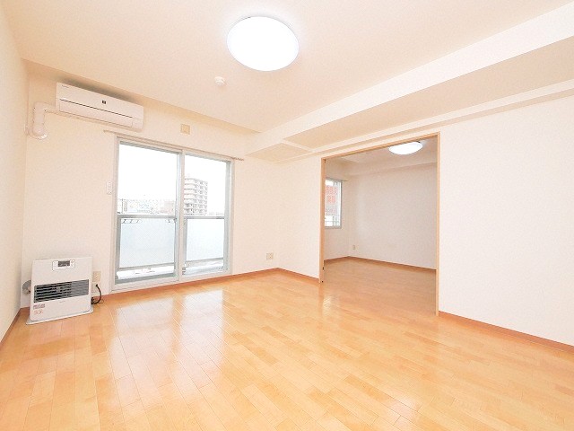 居室・リビング　☆日当たり良好です☆