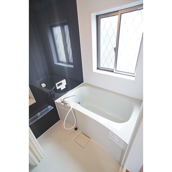 バス・シャワールーム　追い焚き給湯