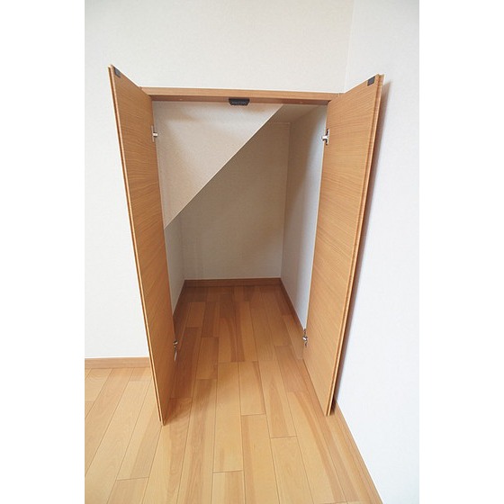 収納　リビング収納