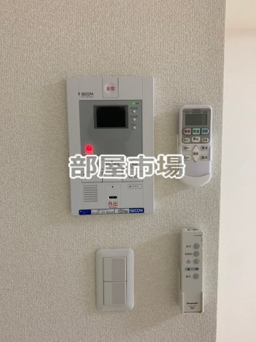 セキュリティ　モニター付きインターホン