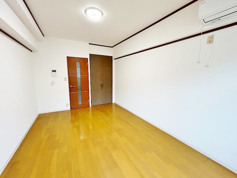 居室・リビング　★洋室10帖★