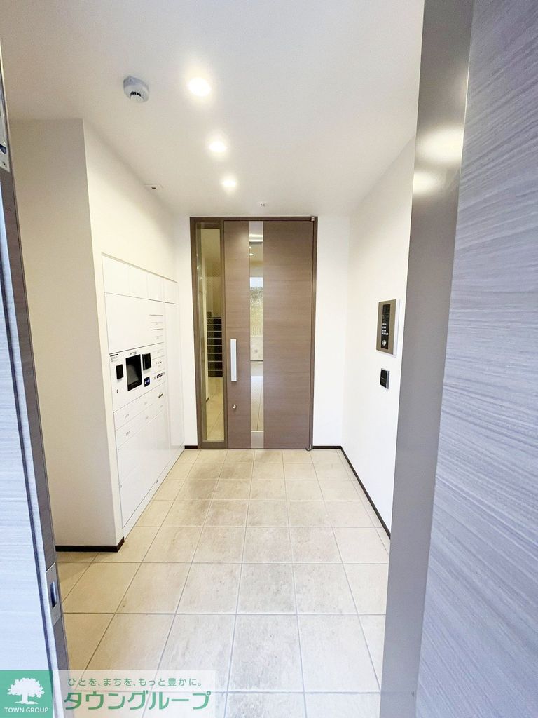 玄関　エントランス