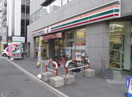コンビニ　セブン-イレブン 中野中央中野通り店（コンビニ）まで713m