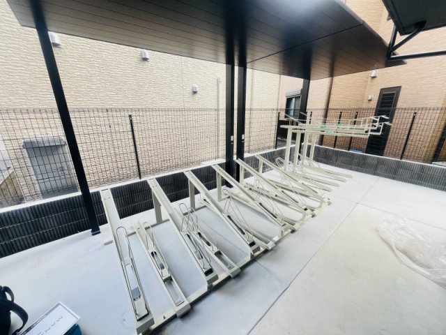 駐車場　駐輪場