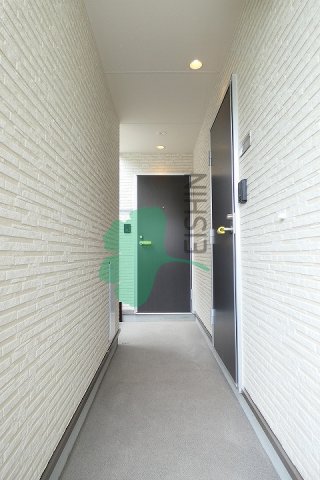 エントランス　建設中の為、同シリーズの写真です