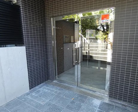 エントランス　エントランス