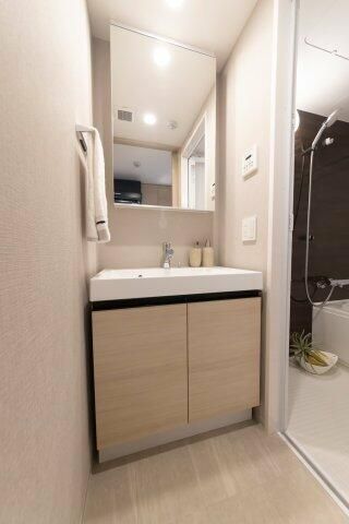 洗面設備　忙しい朝には欠かせない洗面所です