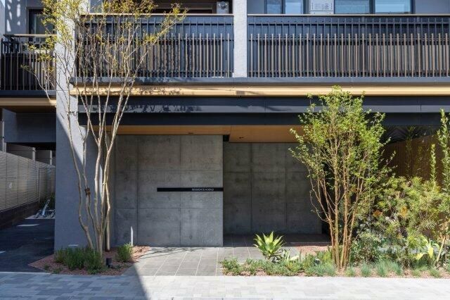 エントランス　外観もきれいです