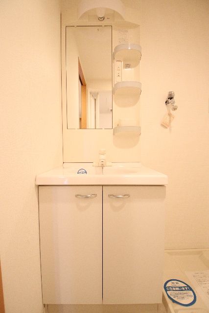 洗面設備　※別室の参考写真の為、現況優先です。