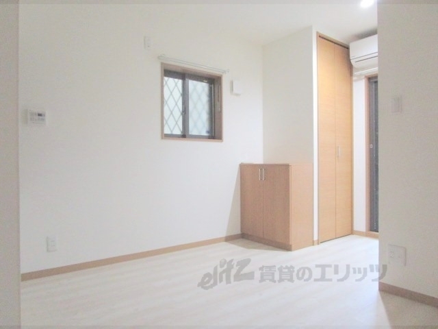 居室・リビング　洋室