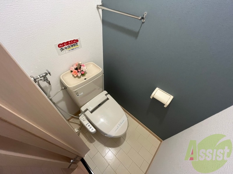 トイレ　トイレです。ウォシュレット付を探している方、おすすめです。