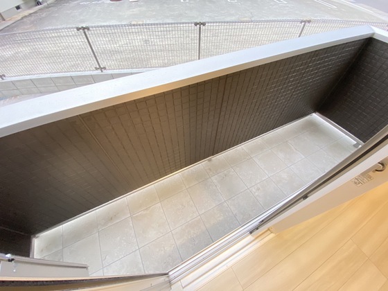 バルコニー　※別部屋の写真です