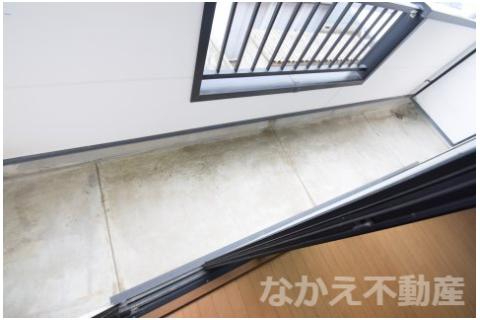 バルコニー　落ち着いた時間を過ごせるバルコニーです