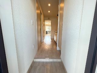 玄関　玄関（イメージ）