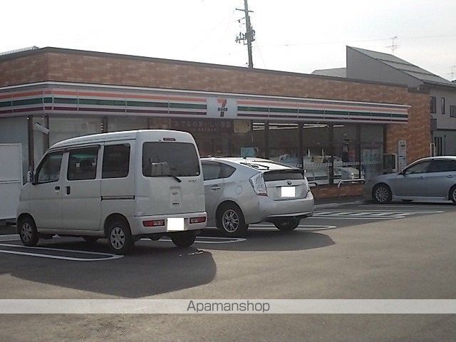 コンビニ　セブンイレブン豊栄嘉山店（コンビニ）まで350m