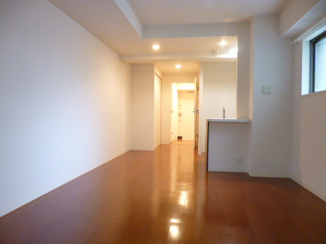 居室・リビング　広いお部屋です