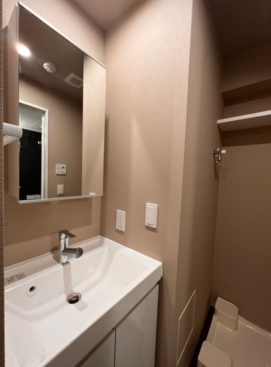 洗面設備　★収納付き独立洗面台★