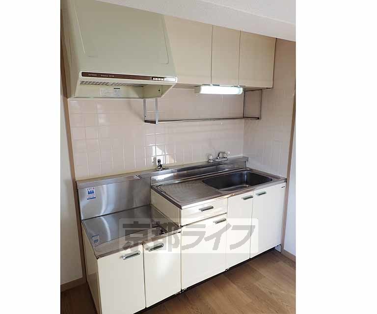 キッチン　大型キッチンです。