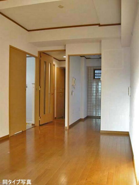 居室・リビング　同タイプ別部屋写真