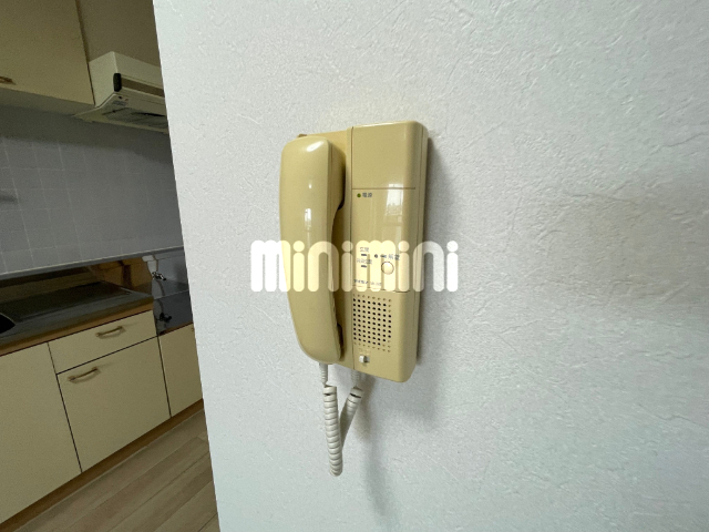 セキュリティ　オートロック付き、モニターフォン