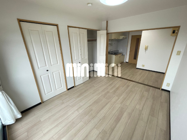 居室・リビング　居室スペースです