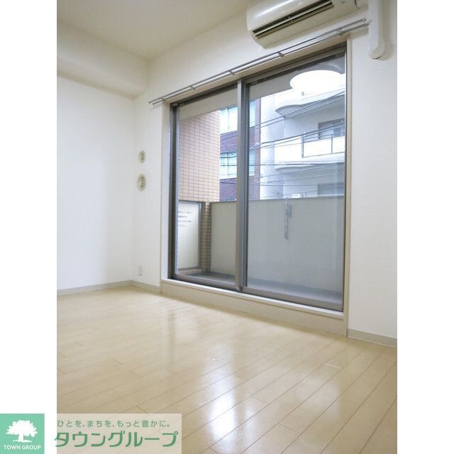 居室・リビング　同タイプ別部屋写真