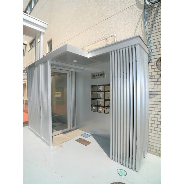 エントランス　★オートロック付き★