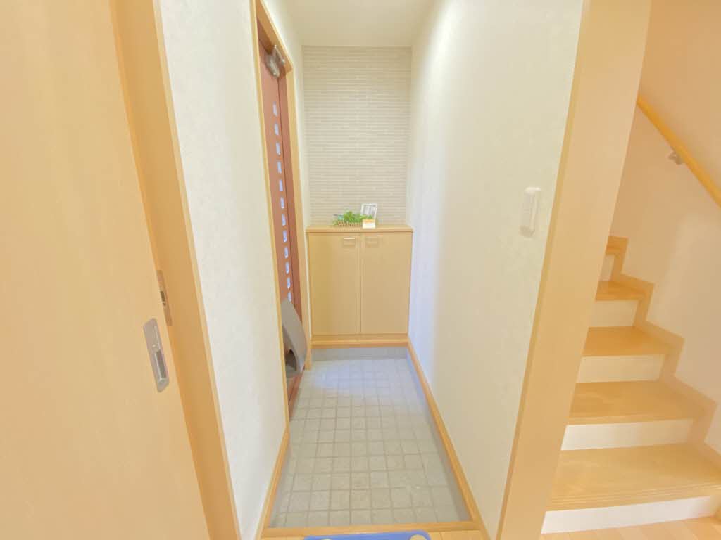 玄関　ユイメゾン太田 Ｂ棟 B0002号-12