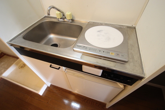 キッチン　※別部屋の写真です