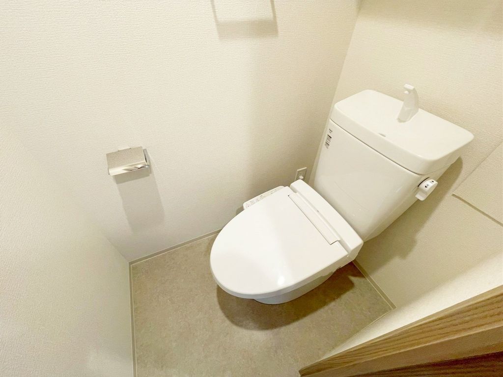 トイレ　トイレ