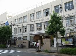 小学校　大阪市立啓発小学校（小学校）まで820m